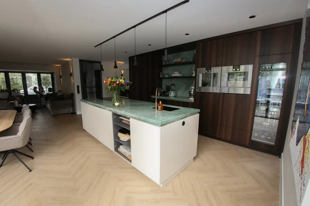 Resultaat verbouwing en uitbouw woning Bunschoten